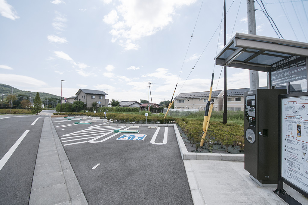 中軽井沢駅南口駐車場（4台）こちらは町営ではないので、料金に注意